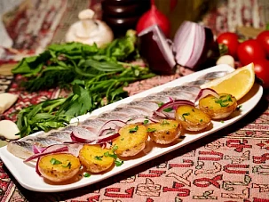 Сельдь с картофелем