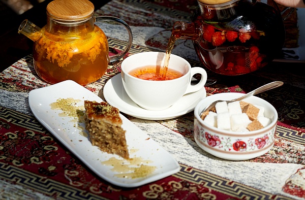 Пахлава с грецким орехом и медом
